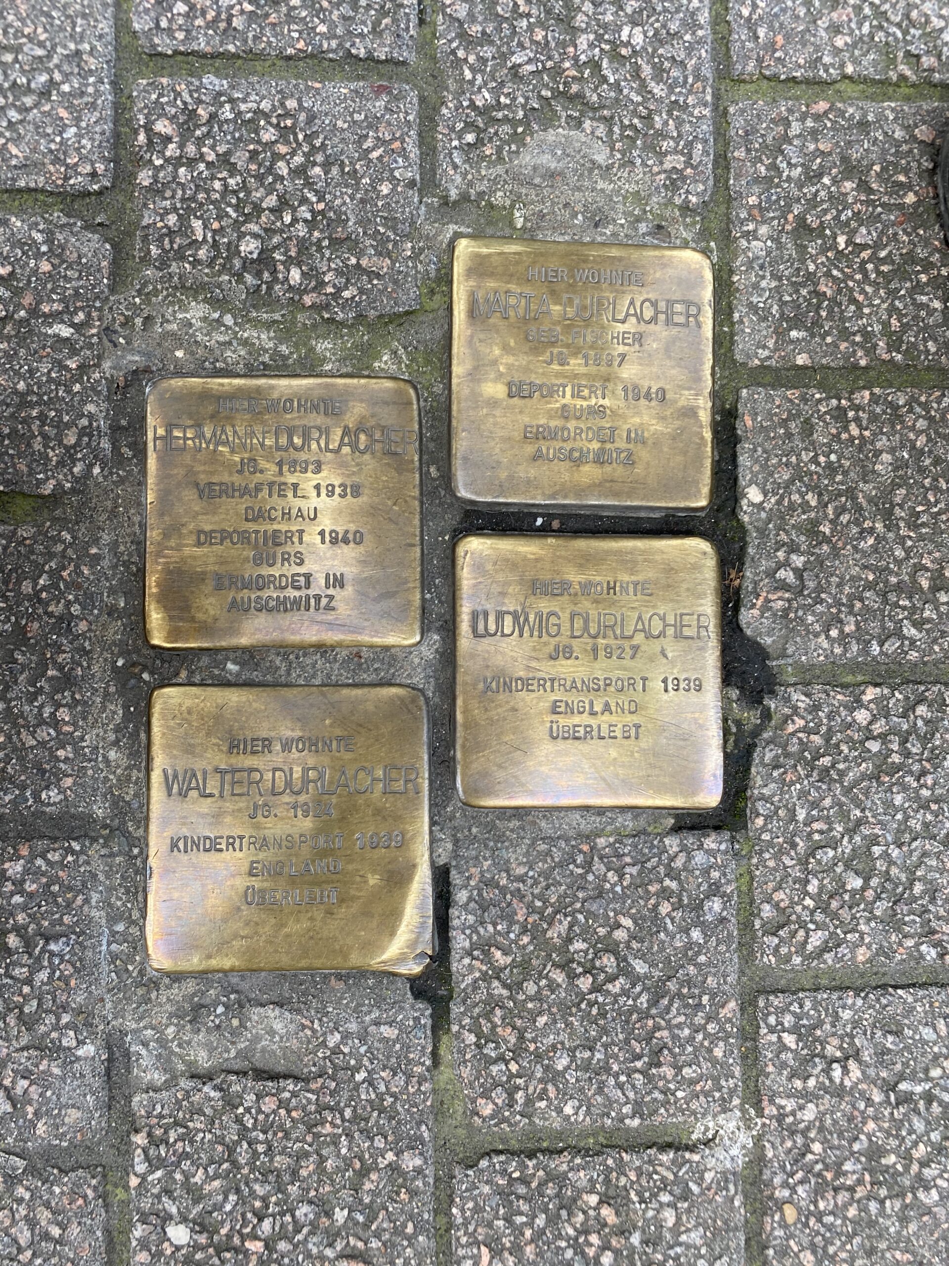 4 Stolpersteine in der Heidelberger Fußgängerzone